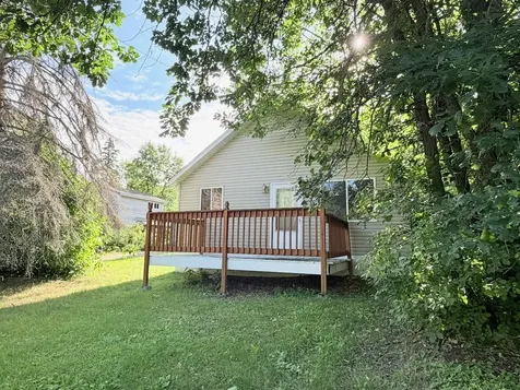 4628 Lake Street Orr MN 55771