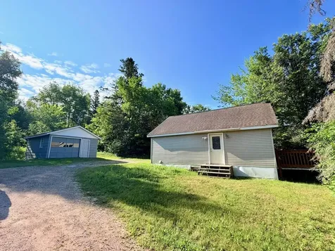 4628 Lake Street Orr MN 55771
