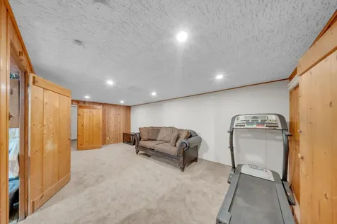 2765 Merrill Street Roseville MN 55113