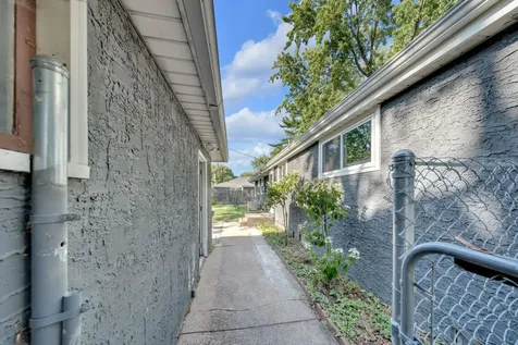 2765 Merrill Street Roseville MN 55113