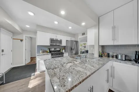 2765 Merrill Street Roseville MN 55113