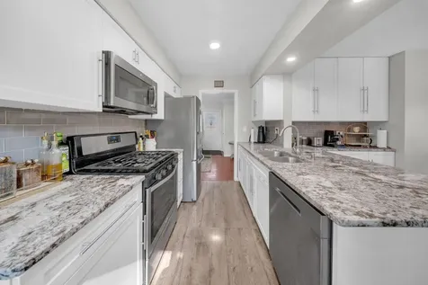 2765 Merrill Street Roseville MN 55113