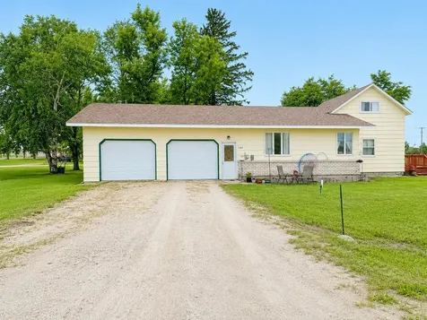 104 Cottonwood Street Galesburg ND 58035