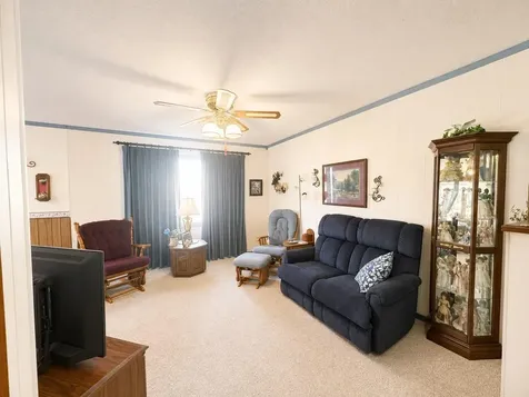 104 Cottonwood Street Galesburg ND 58035