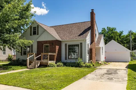 1108 12th Avenue NE Rochester MN 55906