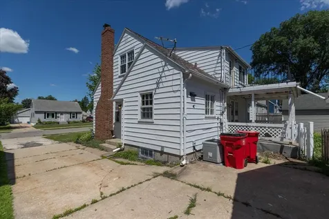 1108 12th Avenue NE Rochester MN 55906