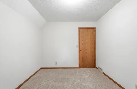 1817 Oregon Trail Saint Cloud MN 56301