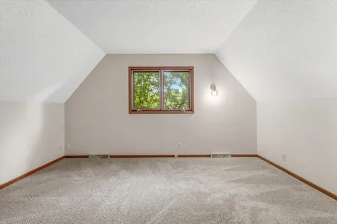 1817 Oregon Trail Saint Cloud MN 56301