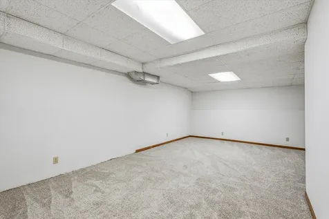 1817 Oregon Trail Saint Cloud MN 56301