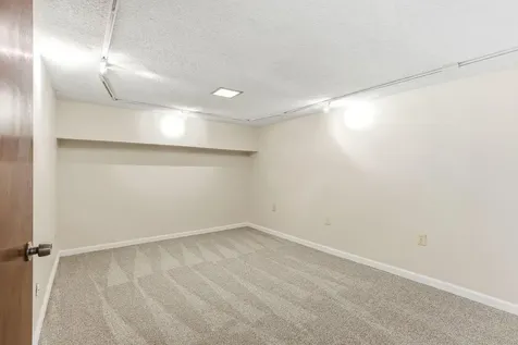 6481 Rath Drive Woodbury MN 55125