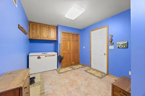 1450 Jefferson Street SE Hutchinson MN 55350