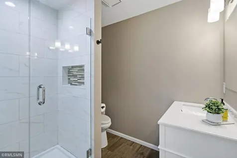 10581 Lake Fall Drive Eden Prairie MN 55347