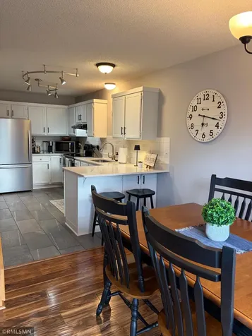 4126 Durham Court Eagan MN 55122