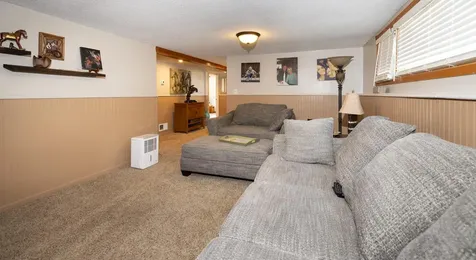 407 Hougen Street S Northwood ND 58267