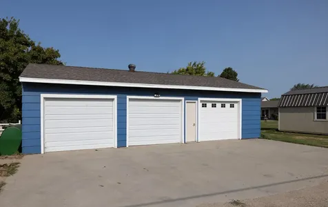 407 Hougen Street S Northwood ND 58267