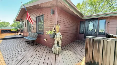 244 W Christenson Avenue Appleton MN 56208