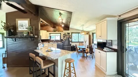 244 W Christenson Avenue Appleton MN 56208