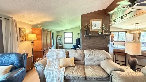 244 W Christenson Avenue Appleton MN 56208