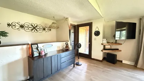 244 W Christenson Avenue Appleton MN 56208