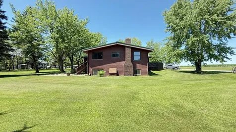244 W Christenson Avenue Appleton MN 56208