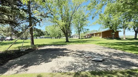 244 W Christenson Avenue Appleton MN 56208