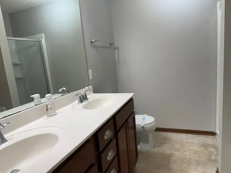 15800 60th Avenue N Plymouth MN 55446