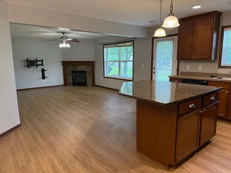15800 60th Avenue N Plymouth MN 55446