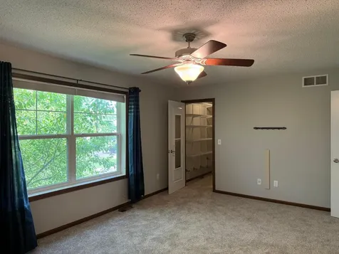 15800 60th Avenue N Plymouth MN 55446