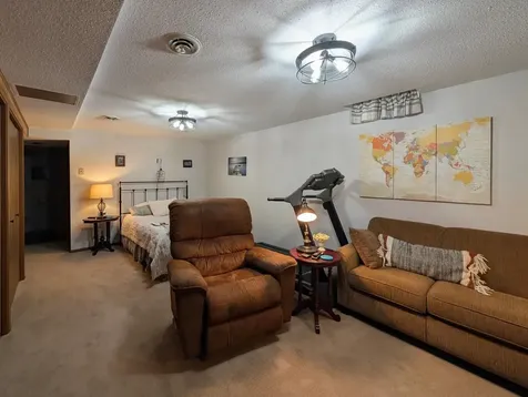 1216 Oak Drive Montevideo MN 56265