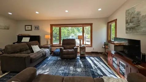 1216 Oak Drive Montevideo MN 56265