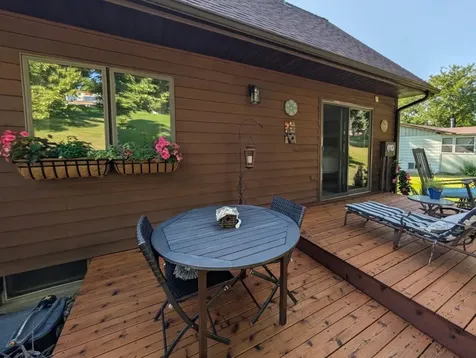 1216 Oak Drive Montevideo MN 56265