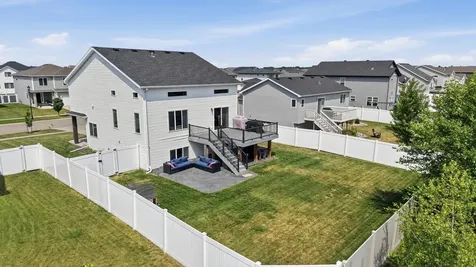 1307 30th Avenue W West Fargo ND 58078