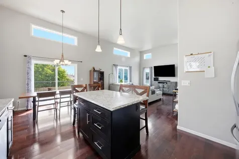 1307 30th Avenue W West Fargo ND 58078