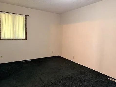 2022 River Road Windom MN 56101