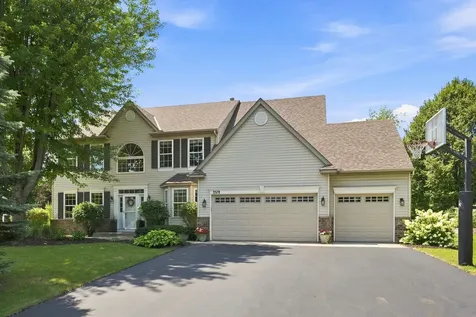 3578 Commonwealth Road Woodbury MN 55125