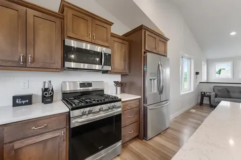 1220 Ivy Way Faribault MN 55021