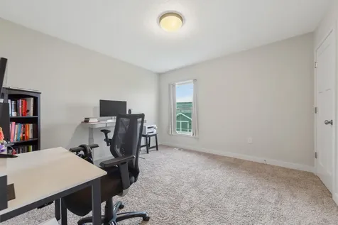 1220 Ivy Way Faribault MN 55021