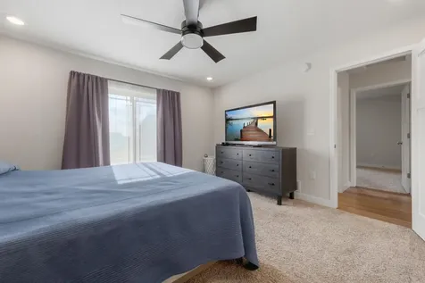 1220 Ivy Way Faribault MN 55021