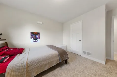 1220 Ivy Way Faribault MN 55021