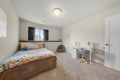 1220 Ivy Way Faribault MN 55021