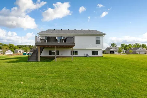 1220 Ivy Way Faribault MN 55021
