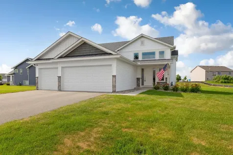 1220 Ivy Way Faribault MN 55021
