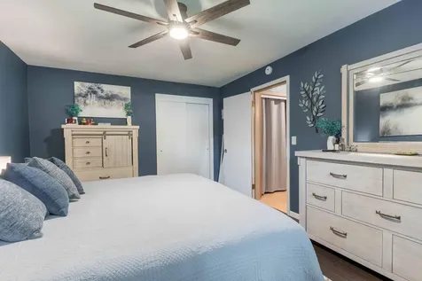 1219 N Lake Street Fergus Falls MN 56537