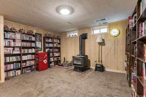 1219 N Lake Street Fergus Falls MN 56537