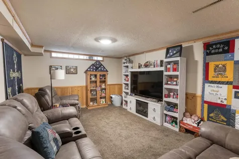 1219 N Lake Street Fergus Falls MN 56537