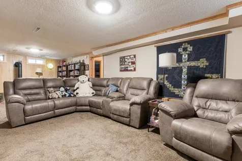 1219 N Lake Street Fergus Falls MN 56537