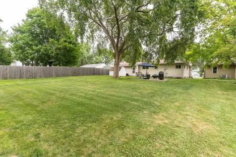 1219 N Lake Street Fergus Falls MN 56537