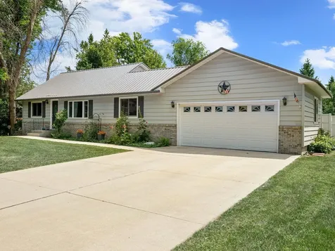 1429 Rice Lake Street Owatonna MN 55060