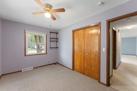 8053 Cloman Avenue Inver Grove Heights MN 55076