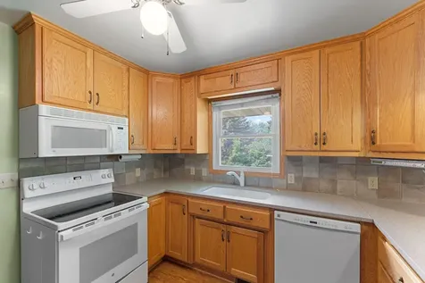 8053 Cloman Avenue Inver Grove Heights MN 55076